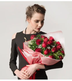 Für meine einzig wahre Liebe – Strauß mit 15 roten Rosen